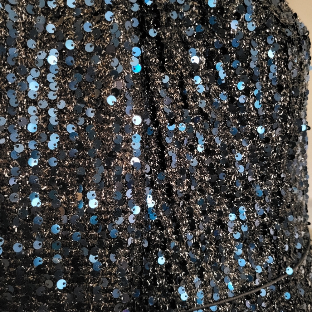NWT Ieena for Mac Duggal 26445 Long Sleeve Sequin Gown in Midnight Sz 4 - Picture 13 of 13